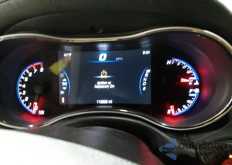 2015 Jeep Grand Cherokee Srt z USA, uszkodzony, nr VIN 1C4RJFDJ1FC712289